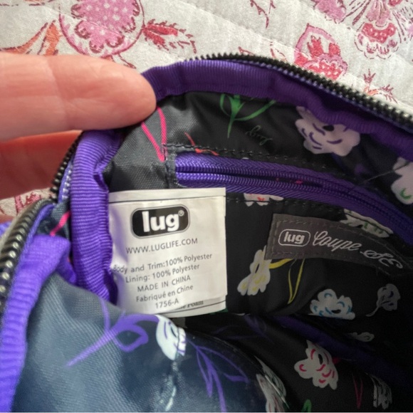 Lug Coupe SE Crossbody Bag in Violet - Picture 7 of 9